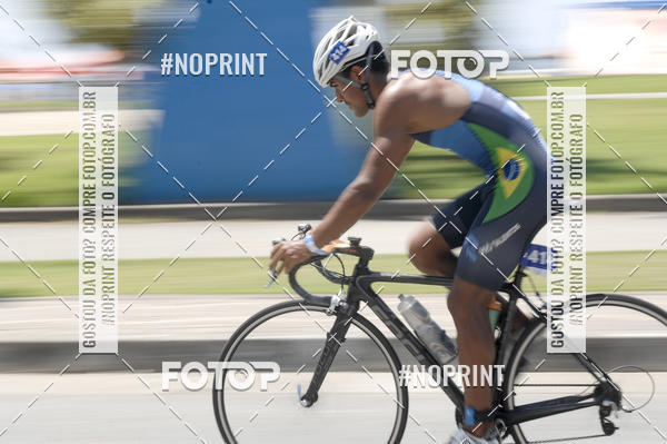 Buy your photos of the eventBLUE SERIES TRIATHLON BERTIOGA 2019 on Fotop