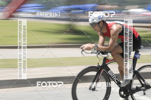 Buy your photos of the eventBLUE SERIES TRIATHLON BERTIOGA 2019 on Fotop