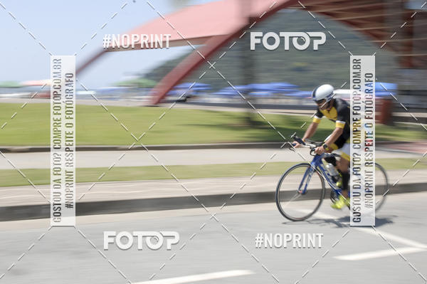 Buy your photos of the eventBLUE SERIES TRIATHLON BERTIOGA 2019 on Fotop