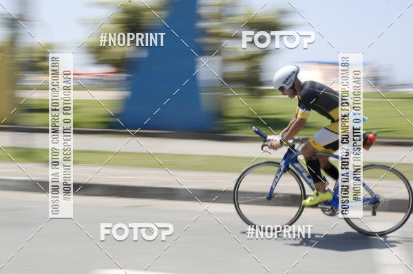 Buy your photos of the eventBLUE SERIES TRIATHLON BERTIOGA 2019 on Fotop