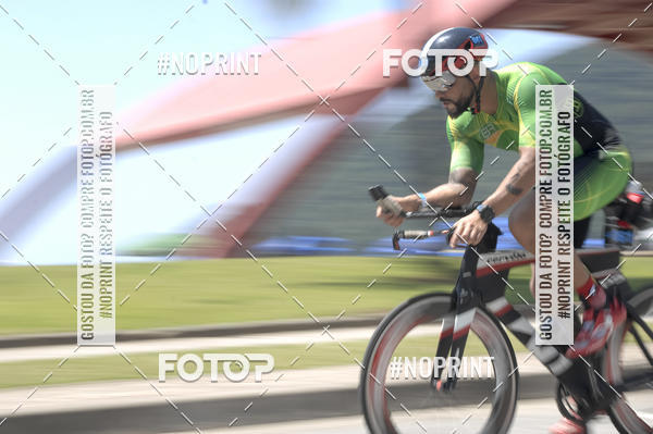 Buy your photos of the eventBLUE SERIES TRIATHLON BERTIOGA 2019 on Fotop