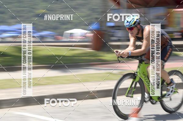 Buy your photos of the eventBLUE SERIES TRIATHLON BERTIOGA 2019 on Fotop