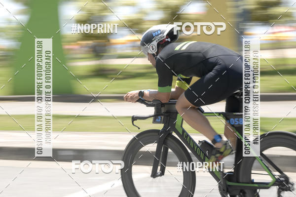 Buy your photos of the eventBLUE SERIES TRIATHLON BERTIOGA 2019 on Fotop