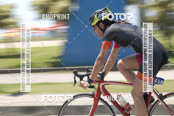 Buy your photos of the eventBLUE SERIES TRIATHLON BERTIOGA 2019 on Fotop