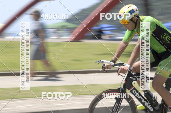 Buy your photos of the eventBLUE SERIES TRIATHLON BERTIOGA 2019 on Fotop