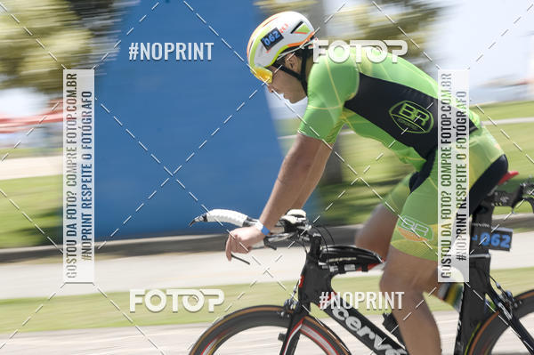 Buy your photos of the eventBLUE SERIES TRIATHLON BERTIOGA 2019 on Fotop