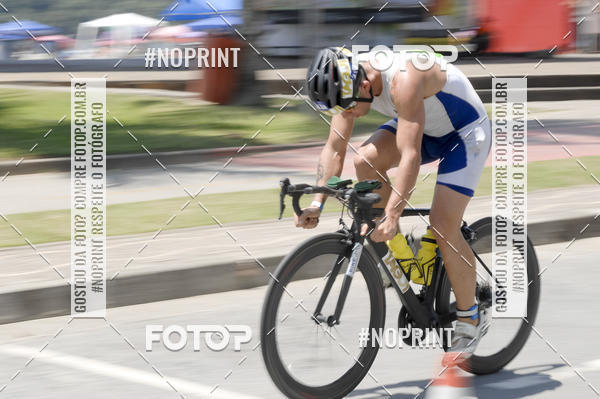 Buy your photos of the eventBLUE SERIES TRIATHLON BERTIOGA 2019 on Fotop