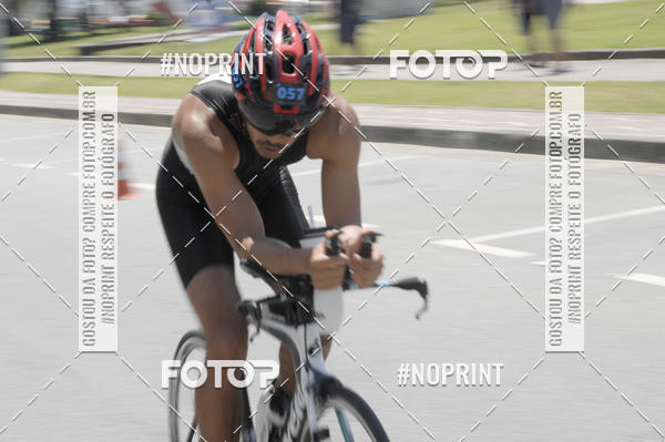 Buy your photos of the eventBLUE SERIES TRIATHLON BERTIOGA 2019 on Fotop