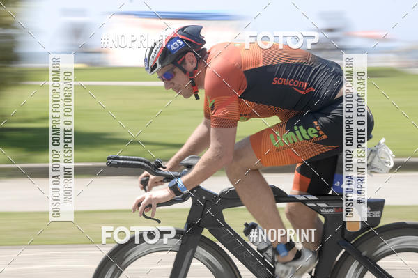 Buy your photos of the eventBLUE SERIES TRIATHLON BERTIOGA 2019 on Fotop