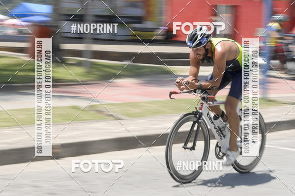 Buy your photos of the eventBLUE SERIES TRIATHLON BERTIOGA 2019 on Fotop