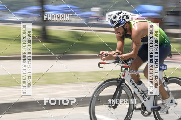 Buy your photos of the eventBLUE SERIES TRIATHLON BERTIOGA 2019 on Fotop