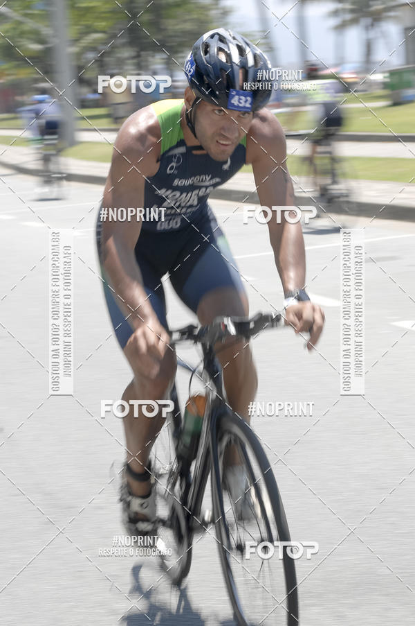 Buy your photos of the eventBLUE SERIES TRIATHLON BERTIOGA 2019 on Fotop