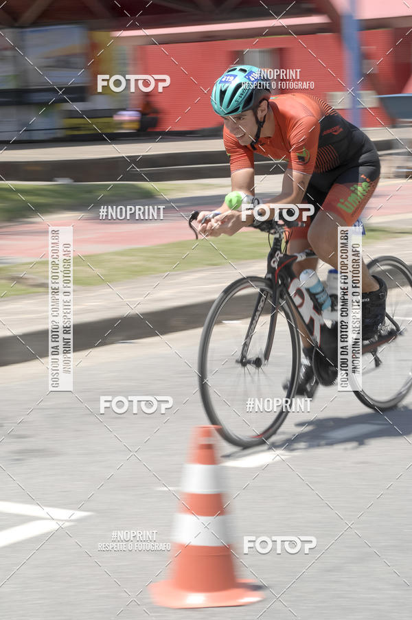 Buy your photos of the eventBLUE SERIES TRIATHLON BERTIOGA 2019 on Fotop