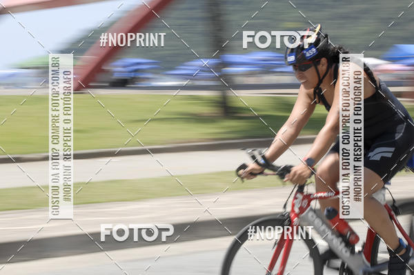 Buy your photos of the eventBLUE SERIES TRIATHLON BERTIOGA 2019 on Fotop