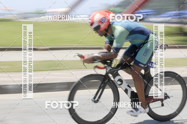 Buy your photos of the eventBLUE SERIES TRIATHLON BERTIOGA 2019 on Fotop