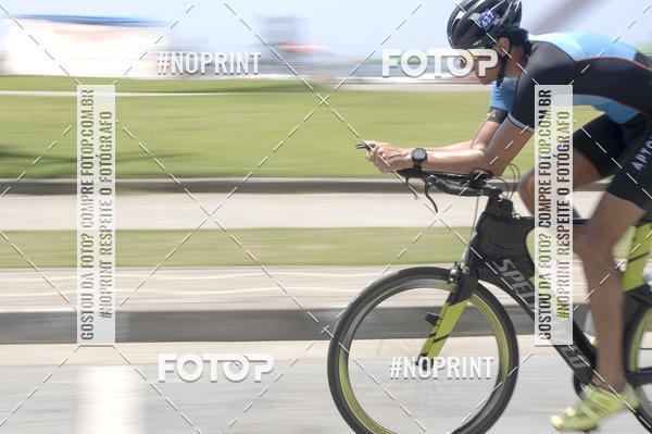 Buy your photos of the eventBLUE SERIES TRIATHLON BERTIOGA 2019 on Fotop