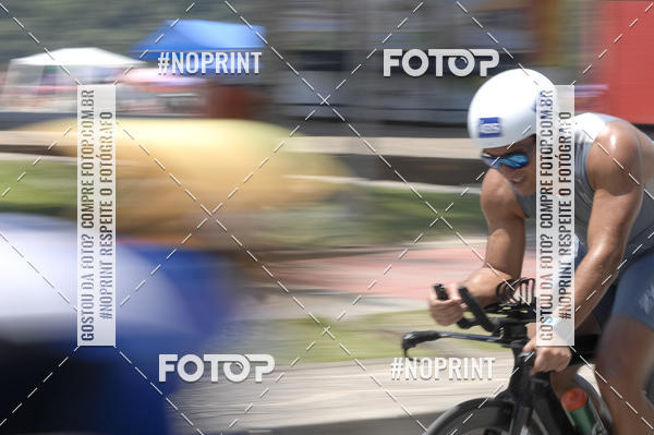 Buy your photos of the eventBLUE SERIES TRIATHLON BERTIOGA 2019 on Fotop