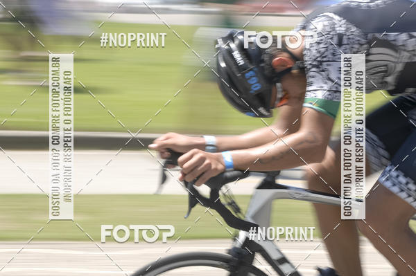 Buy your photos of the eventBLUE SERIES TRIATHLON BERTIOGA 2019 on Fotop