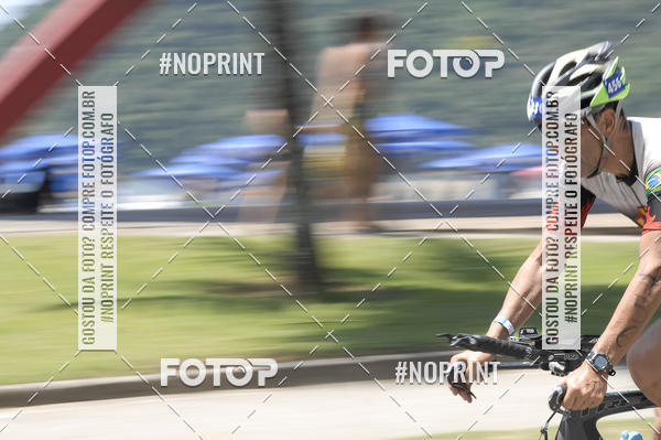 Buy your photos of the eventBLUE SERIES TRIATHLON BERTIOGA 2019 on Fotop