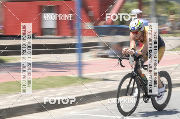 Buy your photos of the eventBLUE SERIES TRIATHLON BERTIOGA 2019 on Fotop