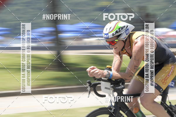 Buy your photos of the eventBLUE SERIES TRIATHLON BERTIOGA 2019 on Fotop