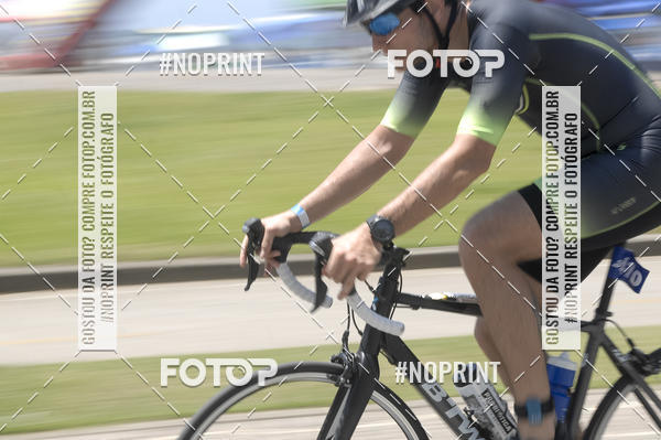 Buy your photos of the eventBLUE SERIES TRIATHLON BERTIOGA 2019 on Fotop