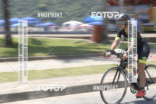 Buy your photos of the eventBLUE SERIES TRIATHLON BERTIOGA 2019 on Fotop