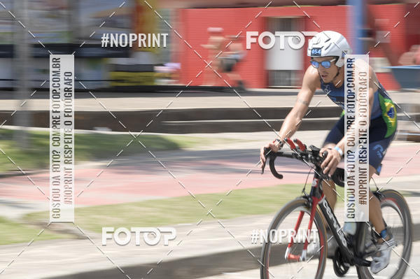 Buy your photos of the eventBLUE SERIES TRIATHLON BERTIOGA 2019 on Fotop