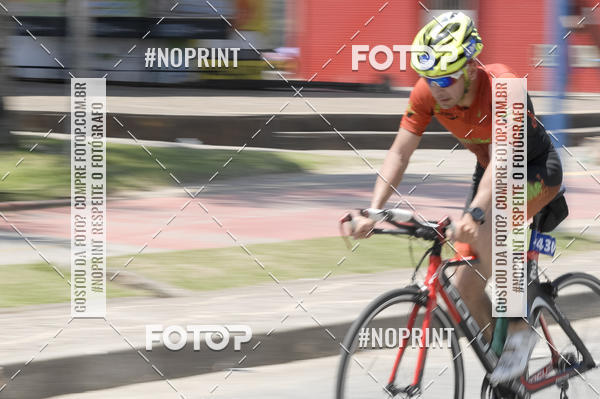 Buy your photos of the eventBLUE SERIES TRIATHLON BERTIOGA 2019 on Fotop
