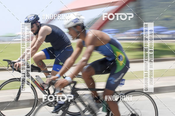 Buy your photos of the eventBLUE SERIES TRIATHLON BERTIOGA 2019 on Fotop