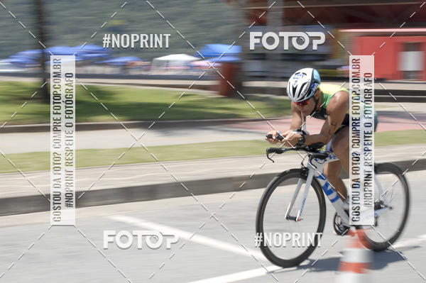 Buy your photos of the eventBLUE SERIES TRIATHLON BERTIOGA 2019 on Fotop