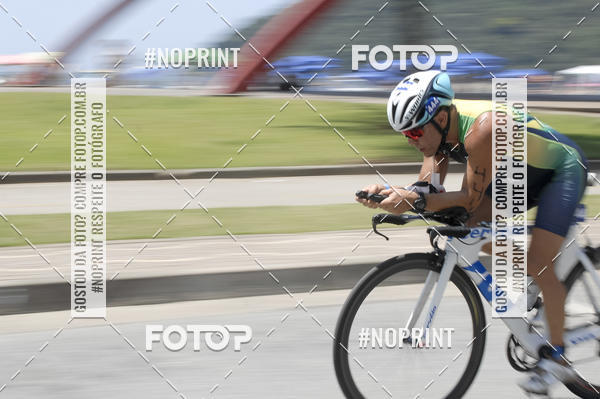 Buy your photos of the eventBLUE SERIES TRIATHLON BERTIOGA 2019 on Fotop
