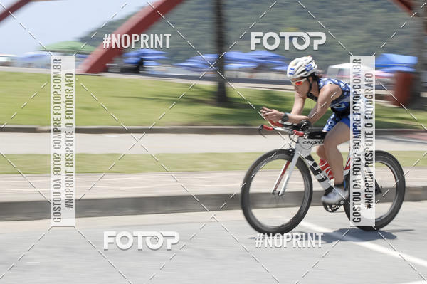 Buy your photos of the eventBLUE SERIES TRIATHLON BERTIOGA 2019 on Fotop