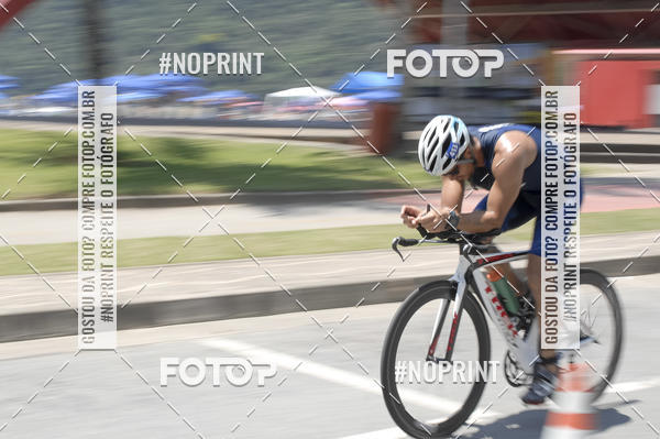 Buy your photos of the eventBLUE SERIES TRIATHLON BERTIOGA 2019 on Fotop