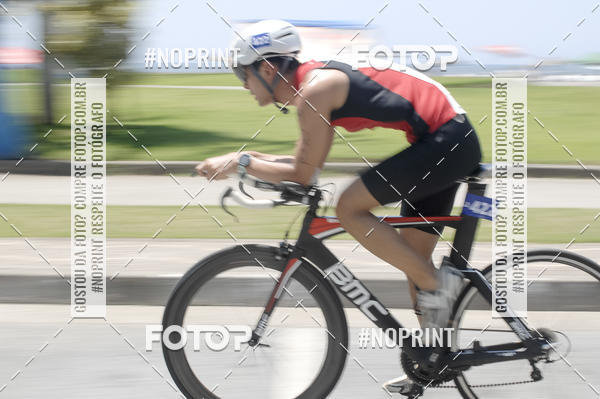 Buy your photos of the eventBLUE SERIES TRIATHLON BERTIOGA 2019 on Fotop