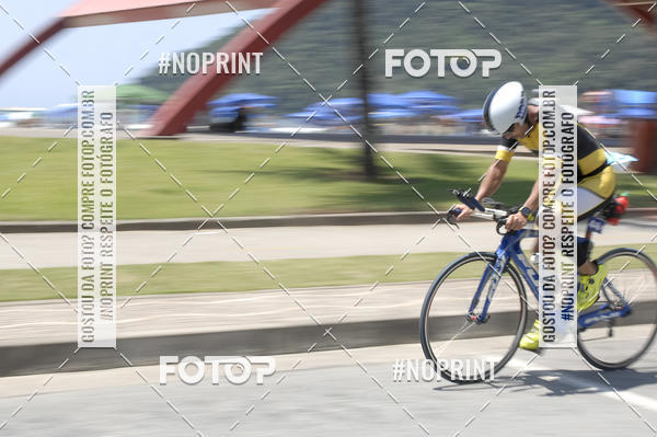 Buy your photos of the eventBLUE SERIES TRIATHLON BERTIOGA 2019 on Fotop