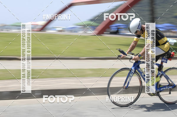 Buy your photos of the eventBLUE SERIES TRIATHLON BERTIOGA 2019 on Fotop