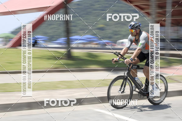 Buy your photos of the eventBLUE SERIES TRIATHLON BERTIOGA 2019 on Fotop