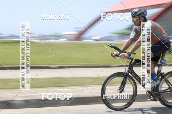 Buy your photos of the eventBLUE SERIES TRIATHLON BERTIOGA 2019 on Fotop