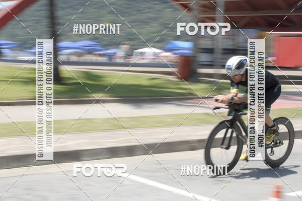 Buy your photos of the eventBLUE SERIES TRIATHLON BERTIOGA 2019 on Fotop