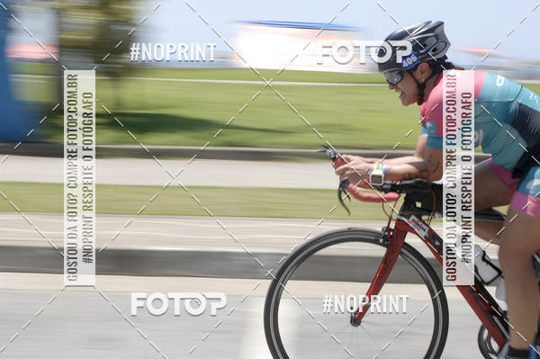 Buy your photos of the eventBLUE SERIES TRIATHLON BERTIOGA 2019 on Fotop