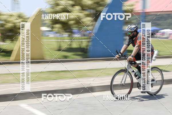Buy your photos of the eventBLUE SERIES TRIATHLON BERTIOGA 2019 on Fotop