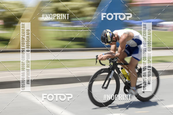 Buy your photos of the eventBLUE SERIES TRIATHLON BERTIOGA 2019 on Fotop