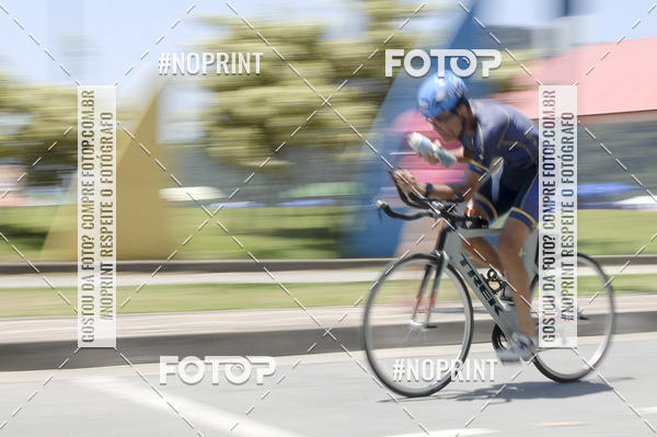Buy your photos of the eventBLUE SERIES TRIATHLON BERTIOGA 2019 on Fotop