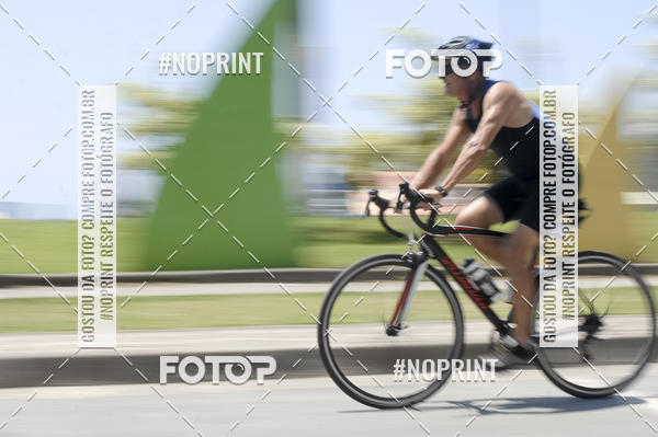 Buy your photos of the eventBLUE SERIES TRIATHLON BERTIOGA 2019 on Fotop