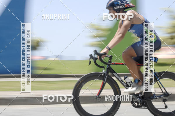 Buy your photos of the eventBLUE SERIES TRIATHLON BERTIOGA 2019 on Fotop