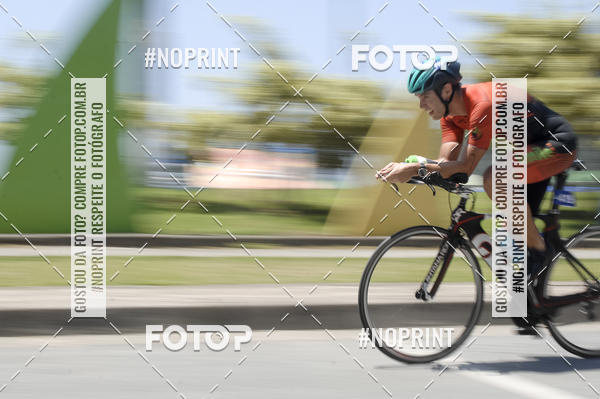 Buy your photos of the eventBLUE SERIES TRIATHLON BERTIOGA 2019 on Fotop