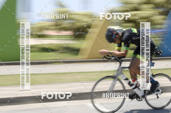 Buy your photos of the eventBLUE SERIES TRIATHLON BERTIOGA 2019 on Fotop