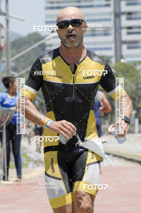 Buy your photos of the eventBLUE SERIES TRIATHLON BERTIOGA 2019 on Fotop