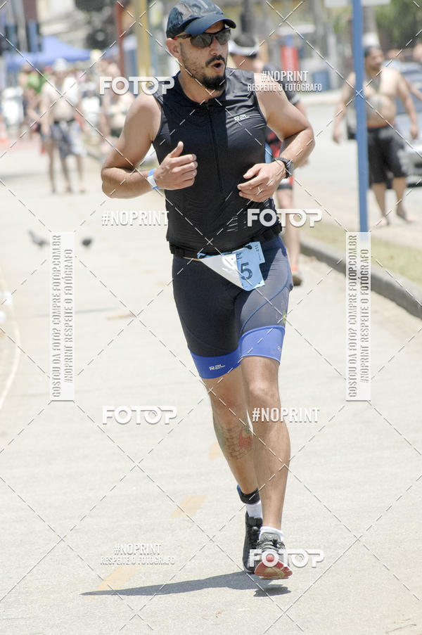 Buy your photos of the eventBLUE SERIES TRIATHLON BERTIOGA 2019 on Fotop